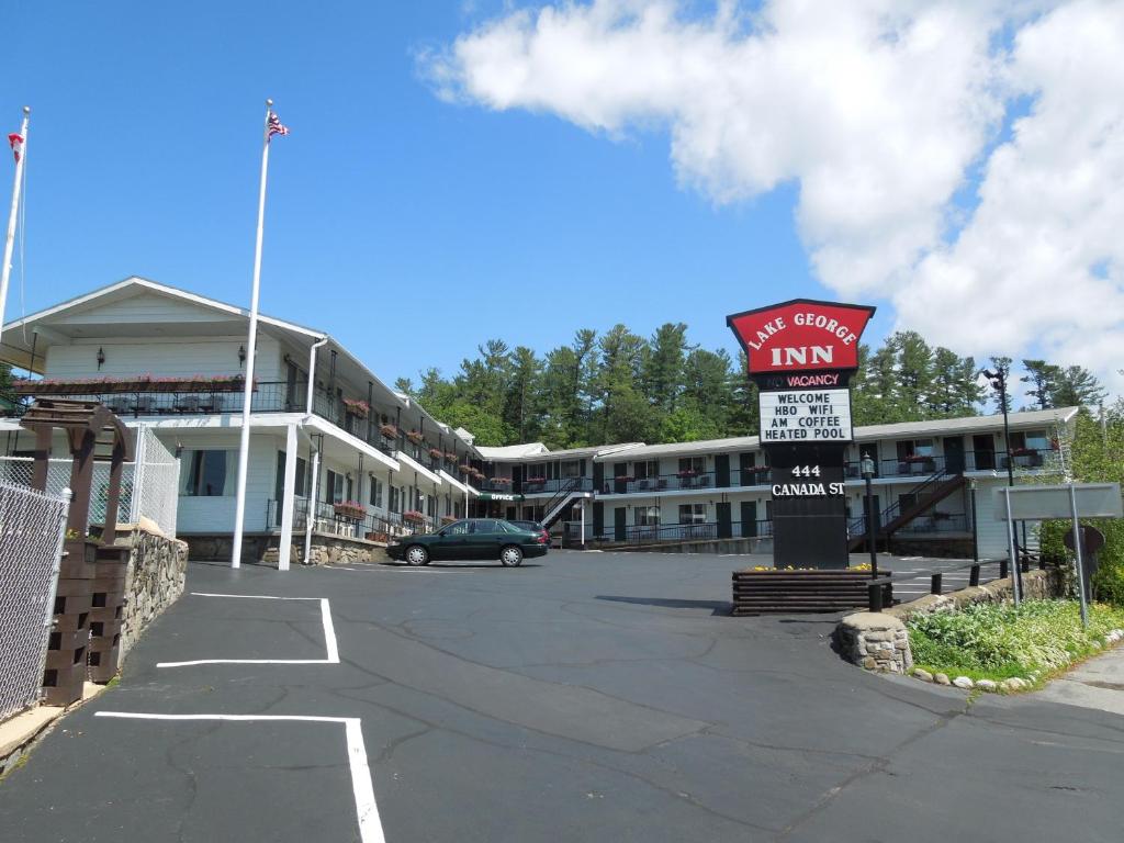 The Lake George Inn Main image 1